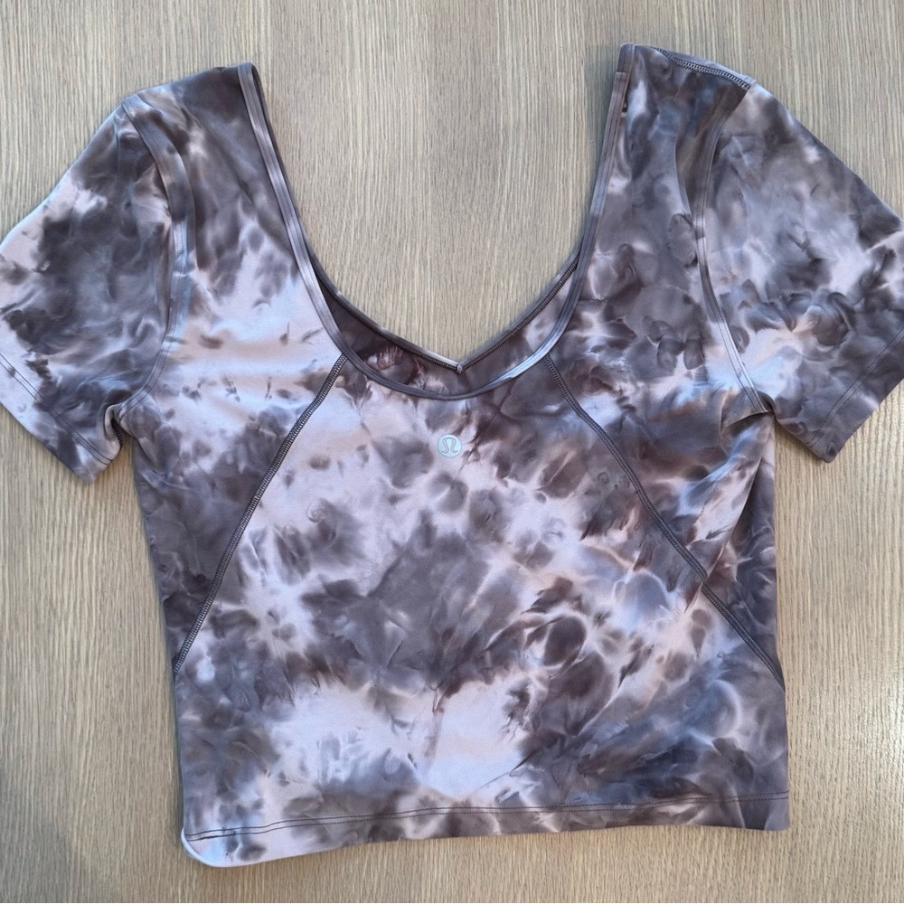 Lululemon Athletica Gray Asymmetrical Crop T-Shirt